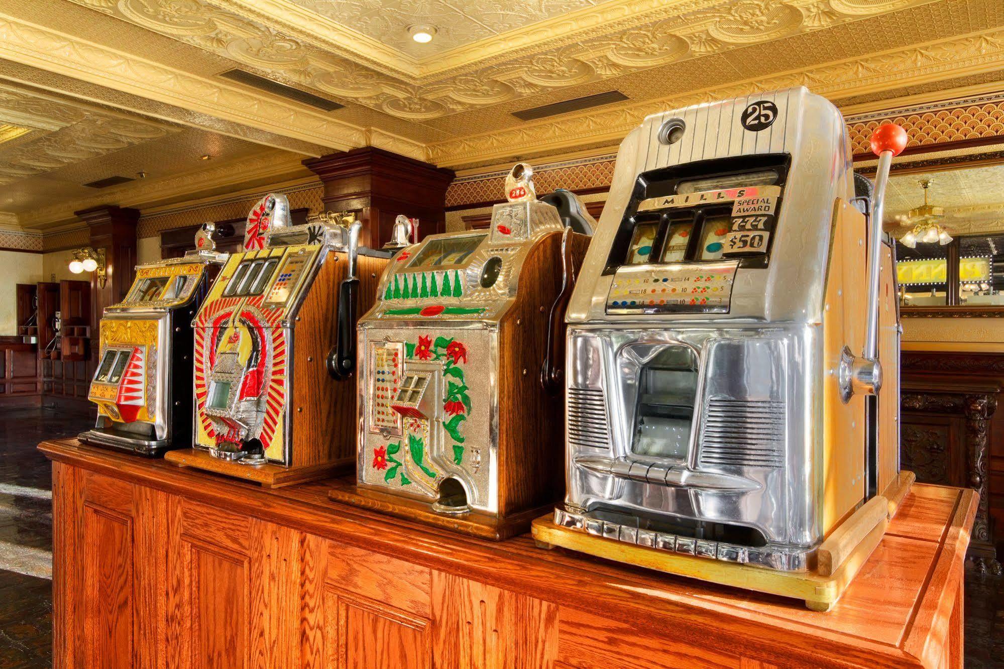 Main Street Station Casino Brewery And Hotel Лас-Вегас Экстерьер фото